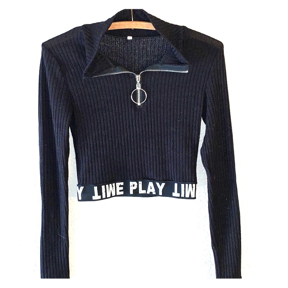 Cropped “play time” top